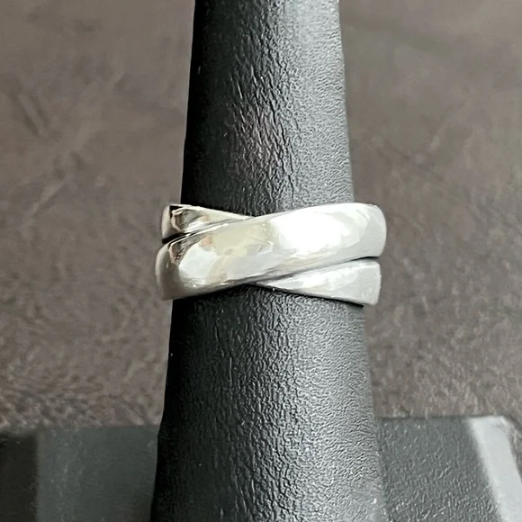 Retired James Avery sterling silver double band crossover ring Size 6.5 - Picture 1 of 13